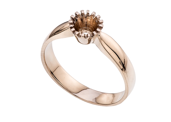 Round Solitaire Ring with Prongs